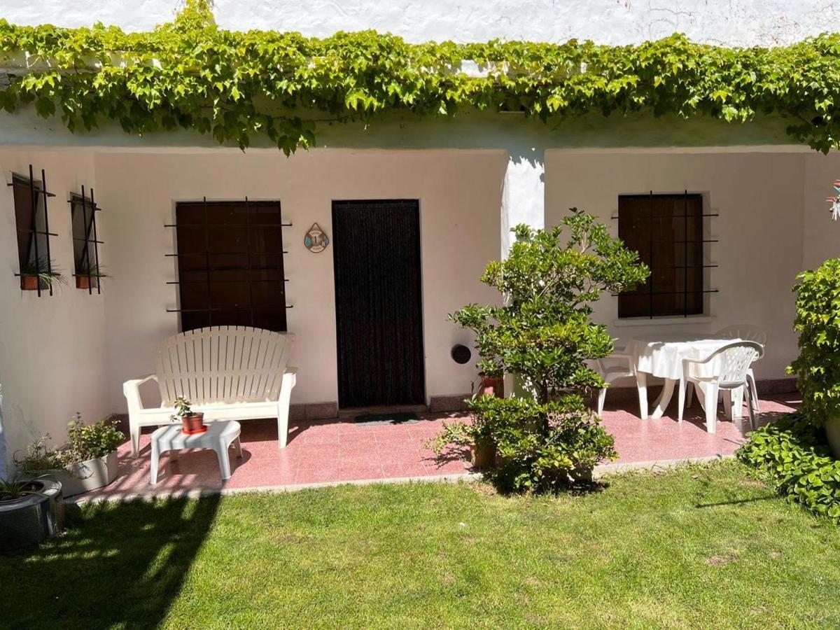 Hosteria Isabel Departamentos Y Habitaciones Con Bano Privado Лас-Грутас Экстерьер фото