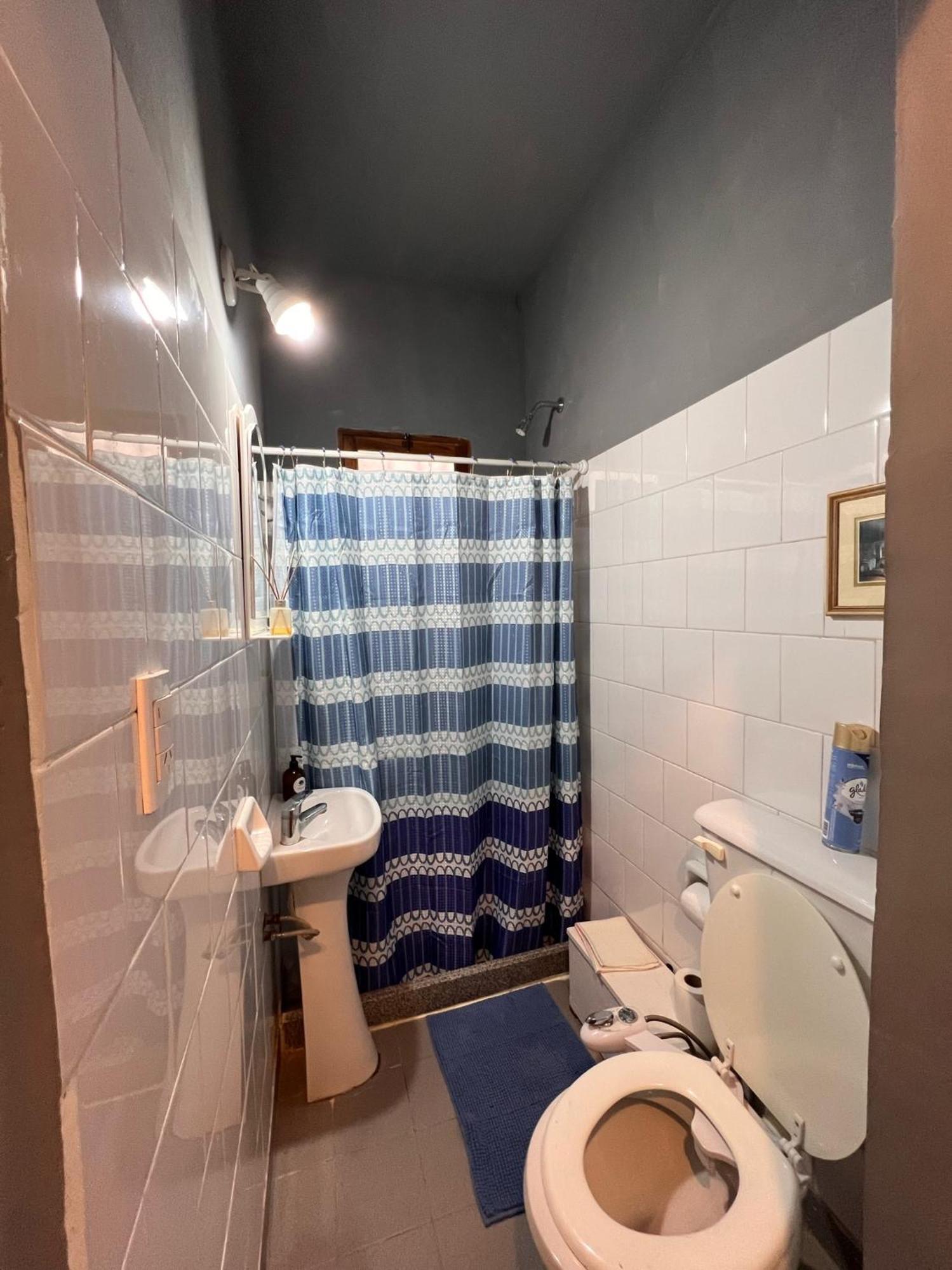 Hosteria Isabel Departamentos Y Habitaciones Con Bano Privado Лас-Грутас Номер фото
