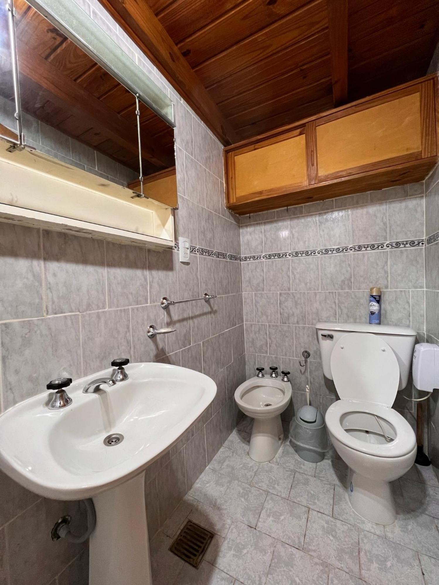 Hosteria Isabel Departamentos Y Habitaciones Con Bano Privado Лас-Грутас Номер фото