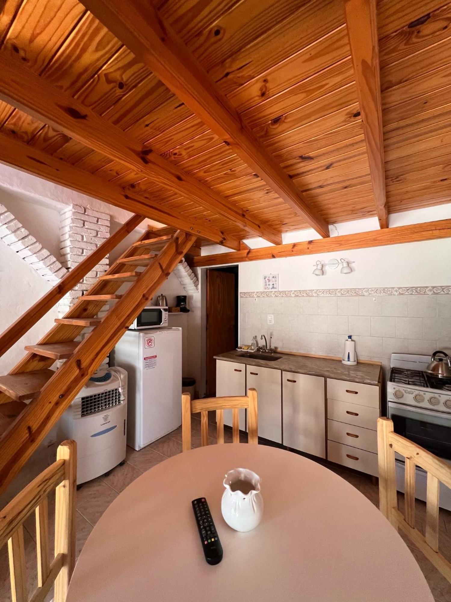 Hosteria Isabel Departamentos Y Habitaciones Con Bano Privado Лас-Грутас Номер фото